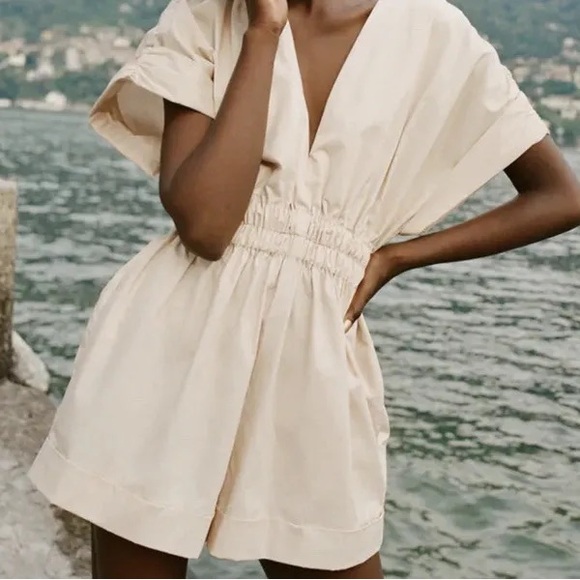 Zara Short Pleated Jumpsuit Taupe Romper With Elastic Detail Size S NWOT - Picture 3 of 4